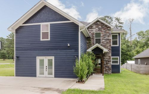 600 Hiram Dr, Bauxite, AR, 72011-8035 | Card Image