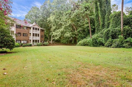 518 Barrington Hills Dr, Dunwoody, GA, 30350-3802 | Card Image