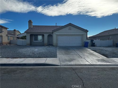 11807 Desert Glen St, Adelanto, CA, 92301-4586 | Card Image