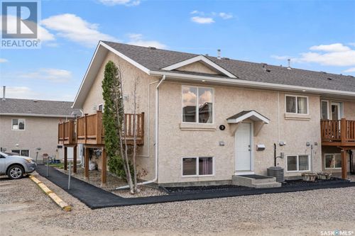 9-231 Main St, Martensville, SK, S0K2T2 | Card Image