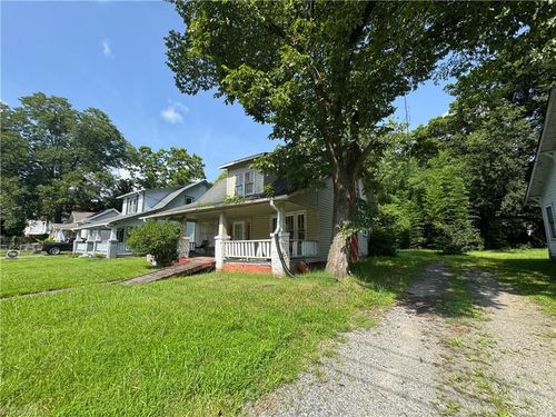 311 S Washington Ave, Reidsville, NC, 27320-3637 | Card Image