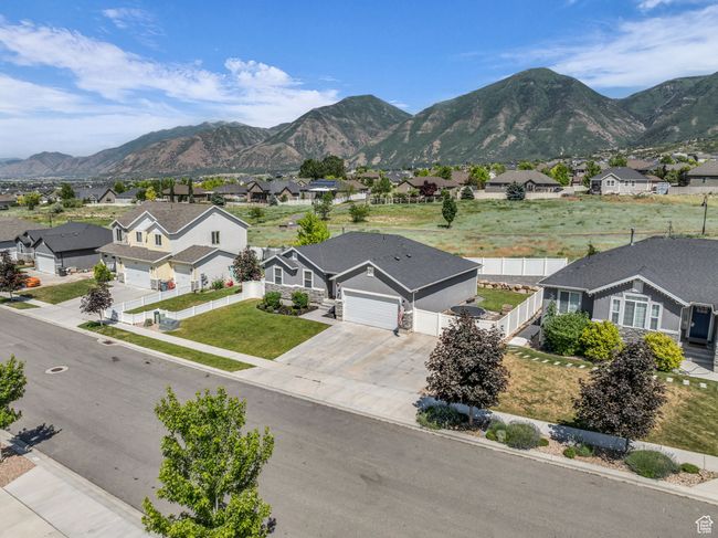 1226 N Horizon View Loop, House other with 5 bedrooms, 3 bathrooms and 4 parking in Elk Ridge UT | Image 25