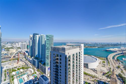 4601-159 Ne 6th St, Miami, FL, 33132-2390 | Card Image