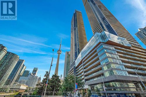5210-1 Concord Cityplace Way, Toronto (Waterfront Communities), ON, M5V0X3 | Card Image