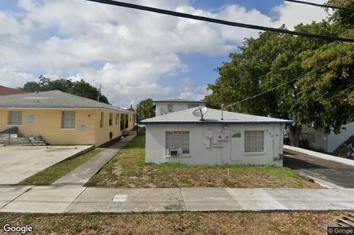 2-709 11th St, West Palm Beach, FL, 33401-3288 | Card Image