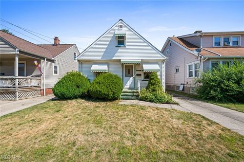 10306 Jasper Rd, Cleveland, OH, 44111-3832 | Card Image
