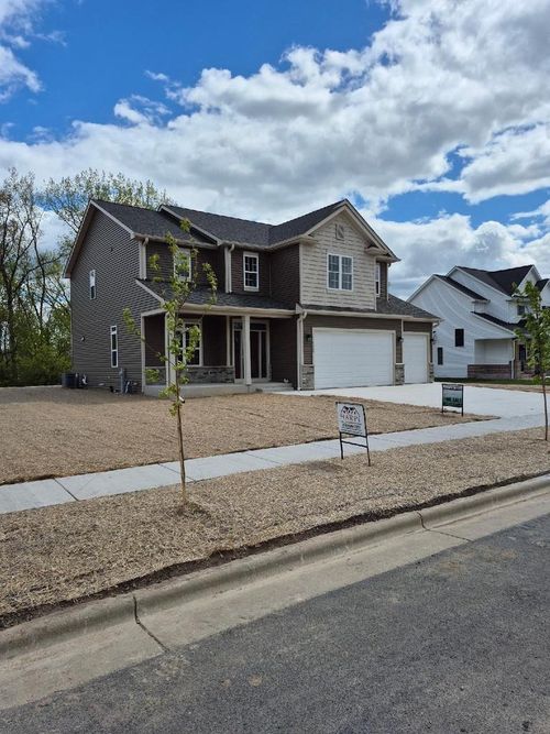 2264 Ravenswood Road, Burlington, WI, 53105 | Card Image