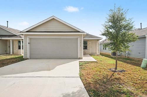 5454 Daphne Path, San Antonio, TX, 78253-2323 | Card Image