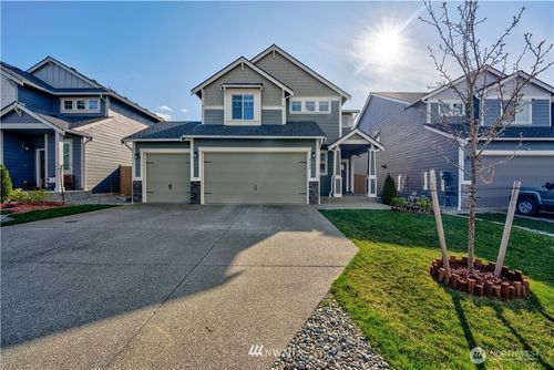 2422 200th Street Ct E, Spanaway, WA, 98387-7365 | Card Image
