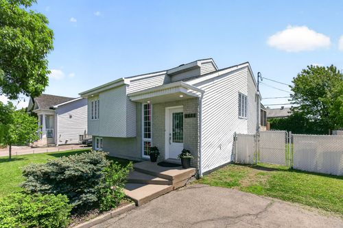 3461 Rue Des Pourpiers, Terrebonne, QC, J7M1S3 | Card Image