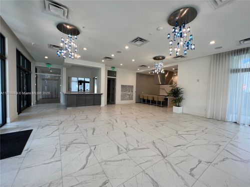 apt-308-8167 Nw 41st St, Doral, FL, 33166-6275 | Card Image