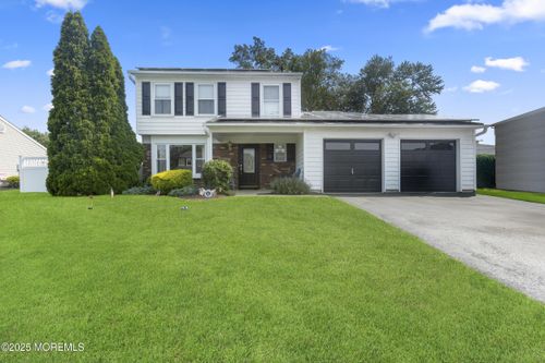 113 Appletree Rd, Howell, NJ, 07731-2232 | Card Image
