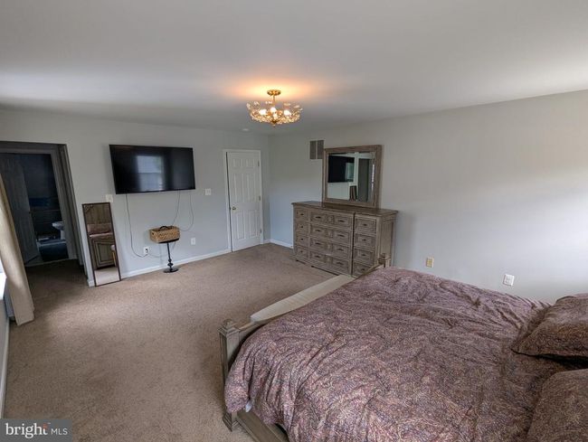 9871 Upper Mill Loop, House other with 5 bedrooms, 4 bathrooms and null parking in BRISTOW VA | Image 41