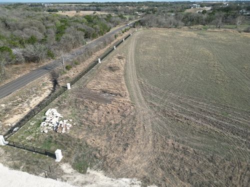 101 Scotty Ln, Liberty Hill, TX, 78642 | Card Image