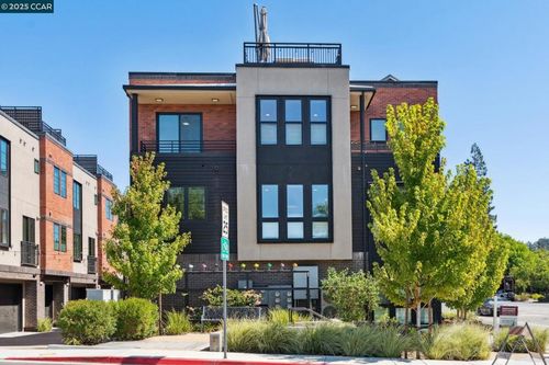 900 Brown Ave, Lafayette, CA, 94549-4186 | Card Image