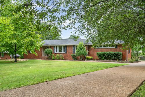 211 Diane Dr, Madison, TN, 37115-2565 | Card Image