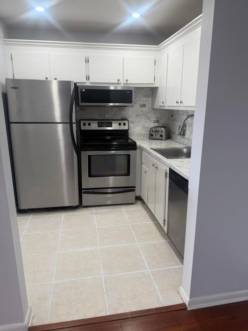 359 Preston I, Boca Raton, FL, 33434-2490 | Card Image