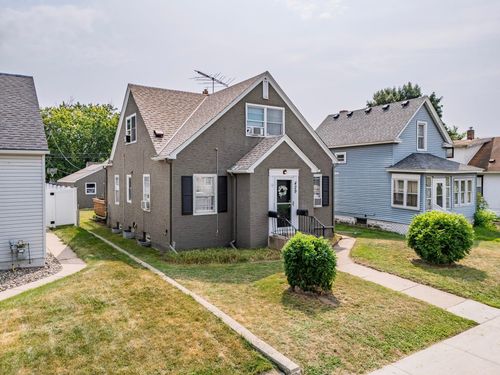 429 5th Ave S, South Saint Paul, MN, 55075-2623 | Card Image