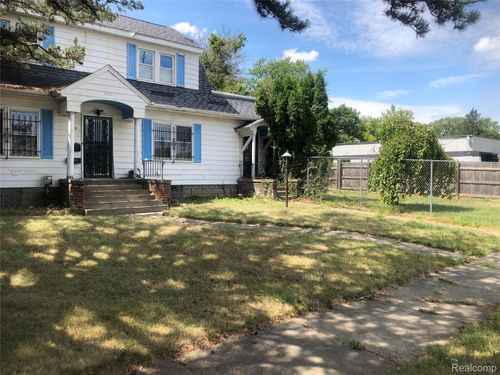 1651 N Chevrolet Avenue, Flint, MI, 48504 | Card Image