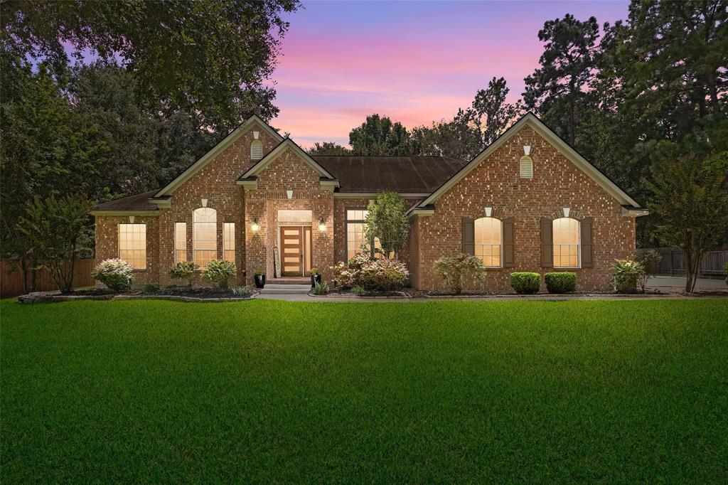 Mustang Ct, Magnolia, TX 77354