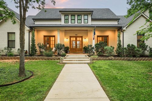 104 Beavers Bend Dr, Gunter, TX, 75058-2570 | Card Image
