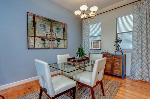 1319 Birdsall St, Houston, TX, 77007-3118 | Card Image