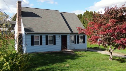 28 Eileen Ln, Enfield, CT, 06082-5771 | Card Image