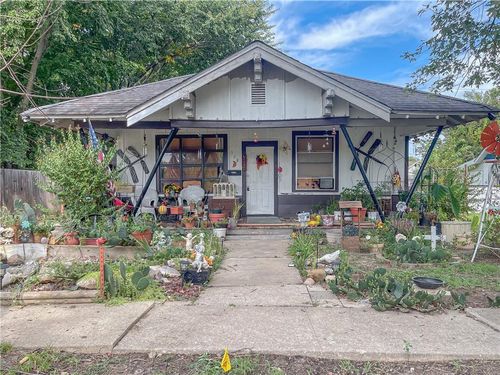 308 S 16th St, Independence, KS, 67301-3415 | Card Image