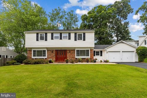 13117 Mercury Ln, FAIRFAX, VA, 22033-3712 | Card Image