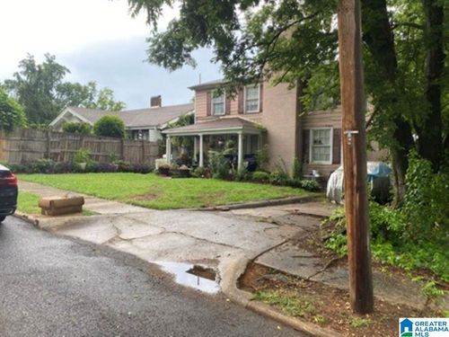 1616 8th Ave W, Birmingham, AL, 35208-2306 | Card Image