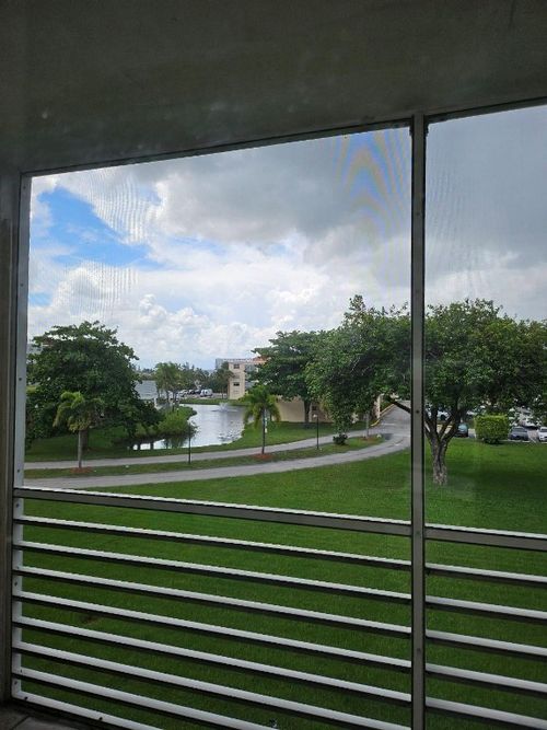 341-608 Ne 2nd St, Dania Beach, FL, 33004-3351 | Card Image