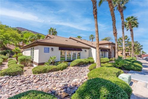 814-231 W Horizon Ridge Pkwy, Henderson, NV, 89012-5406 | Card Image