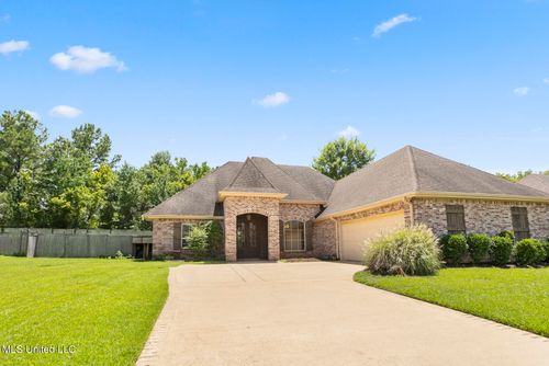 111 Meadow Pointe Cv, Brandon, MS, 39042-5014 | Card Image