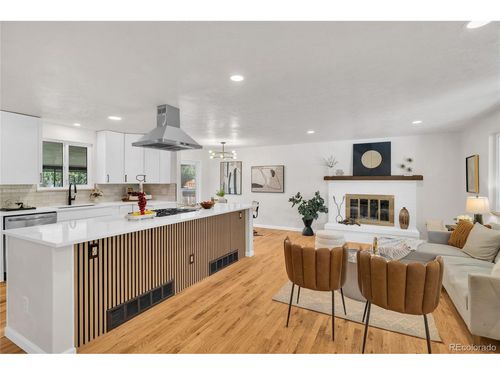 1569 S Lee St, Lakewood, CO, 80232-6342 | Card Image