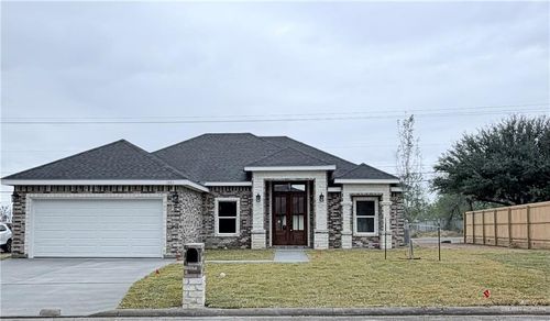 1301 Lake View Dr, Mission, TX, 78572-7757 | Card Image