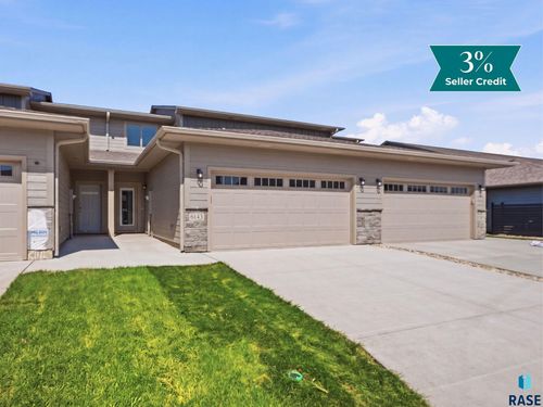 6143 S Bison Pl Place, Sioux Falls, SD, 57108 | Card Image