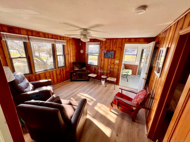 70 Portland Ave, House other with 3 bedrooms, 1 bathrooms and 4 parking in Old Lyme CT | Image 7