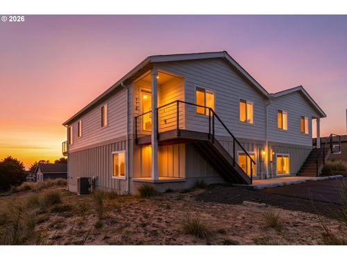 110 Crescent St, Tillamook, OR, 97141-5100 | Card Image