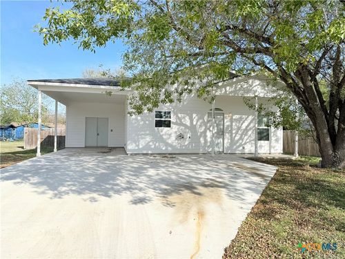 1128 Magnolia, Seguin, TX, 78155-2162 | Card Image