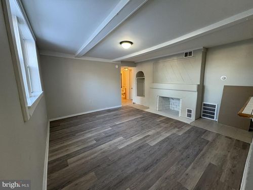 165 Erial Rd, CLEMENTON, NJ, 08021-4427 | Card Image