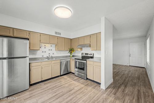 1327 S Allen, Mesa, AZ, 85204-5949 | Card Image