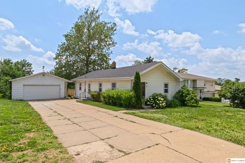 5409 S Street, Omaha, NE, 68117 | Card Image