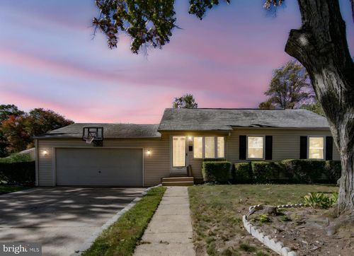4026 Walters Ct, Fairfax, VA, 22030-3539 | Card Image