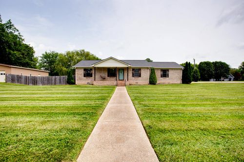 110 Blackwood Dr, Summertown, TN, 38483-3802 | Card Image