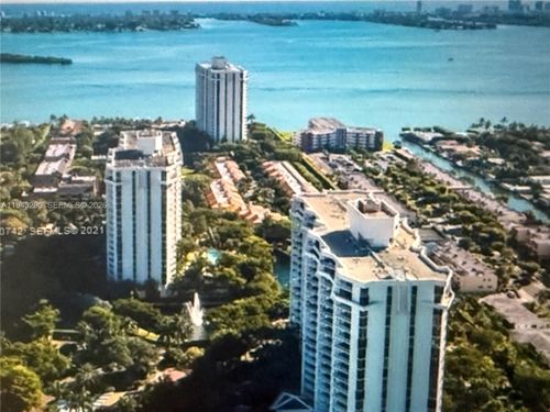 apt-1005-2000 Towerside Ter, Miami, FL, 33138-2225 | Card Image