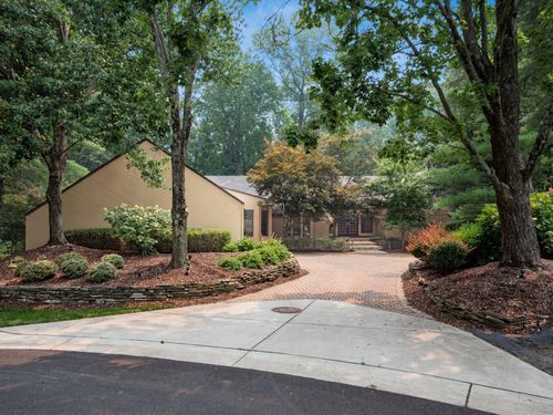 8483 Torwoodlee Ct, Dublin, OH, 43017-9739 | Card Image