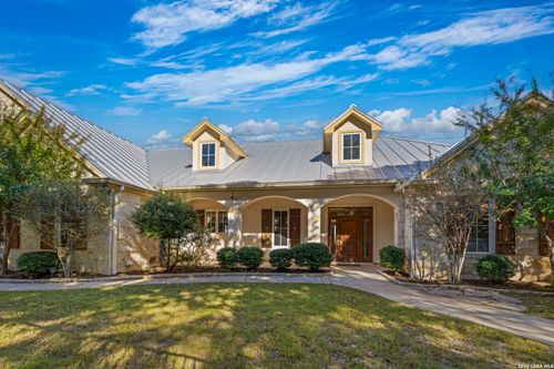 326 River Valley Rd, Ingram, TX, 78025-4405 | Card Image