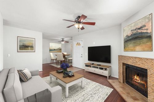e207-3020 Alta View Dr., San Diego, CA, 92139 | Card Image