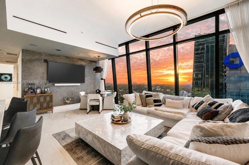 4304-1451 Brickell Ave, Miami, FL, 33131-3819 | Card Image