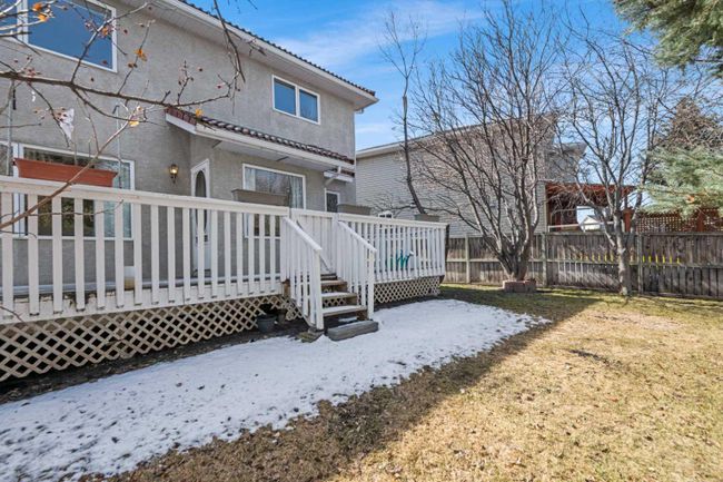 60 Chaparral Road Se, Home with 3 bedrooms, 3 bathrooms and 4 parking in Calgary AB | Image 42